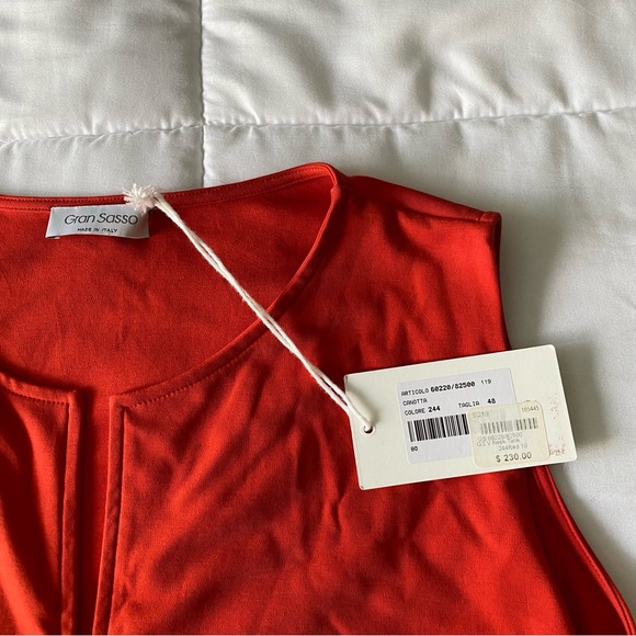 Gran Sasso Red Sleeveless V Neck Shirt - Picture 3 of 4